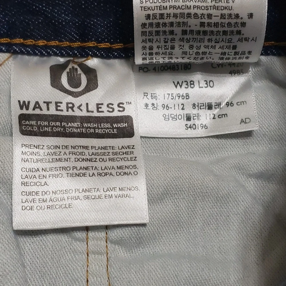 NWOT Levis 501 Original Fit Jeans Mens 38x30 Dark Wash Blue Denim Button Fly